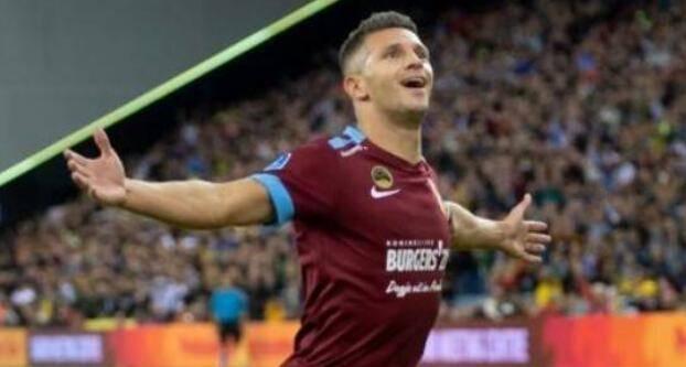 斗与荣耀 斗与荣耀